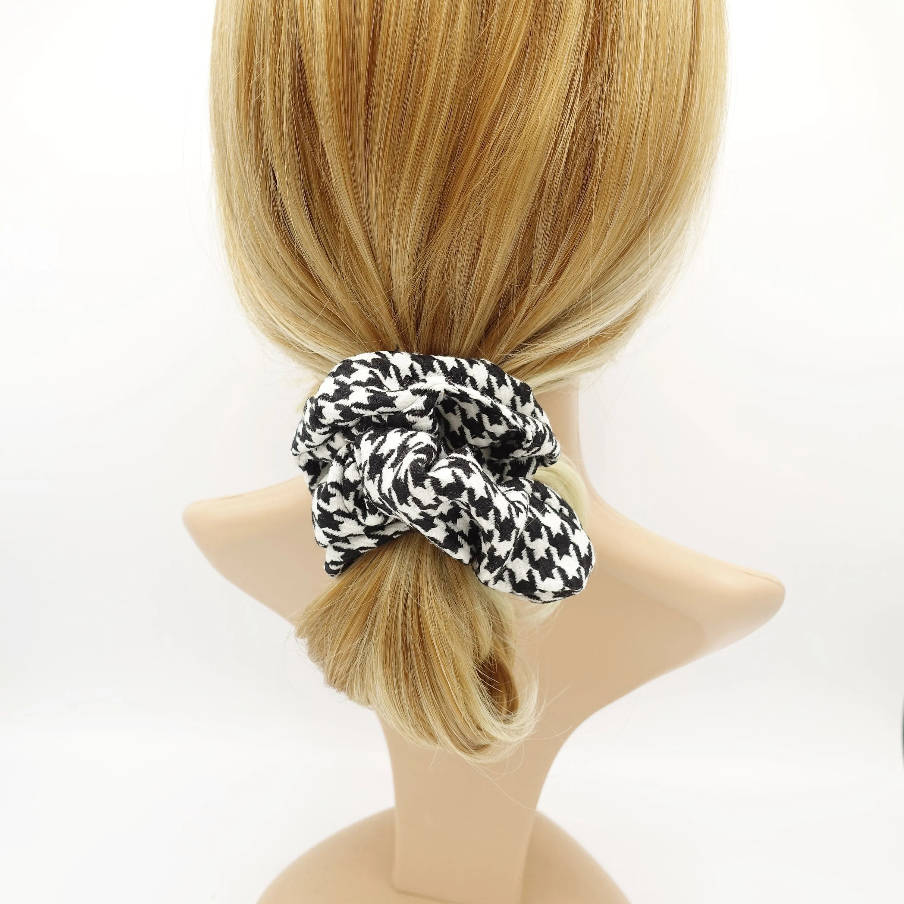 houndstooth check scrunchies Fall Winter pattern scrunchy women hair accessories