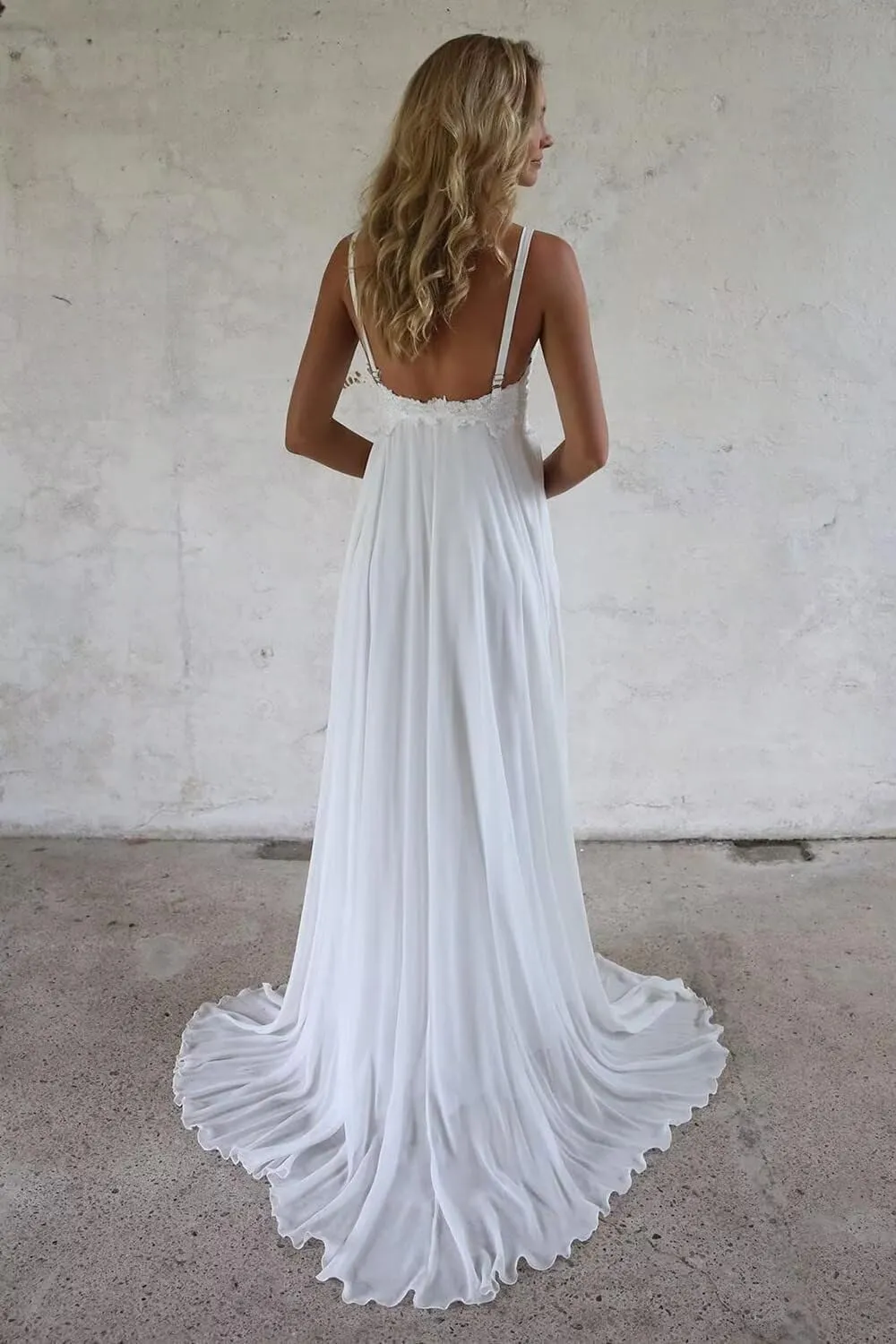 Women's V Neck Spaghetti Straps Beach Wedding Dresses for Bride, Long A-Line Chiffon Bridal Gown Lace Wedding Gowns