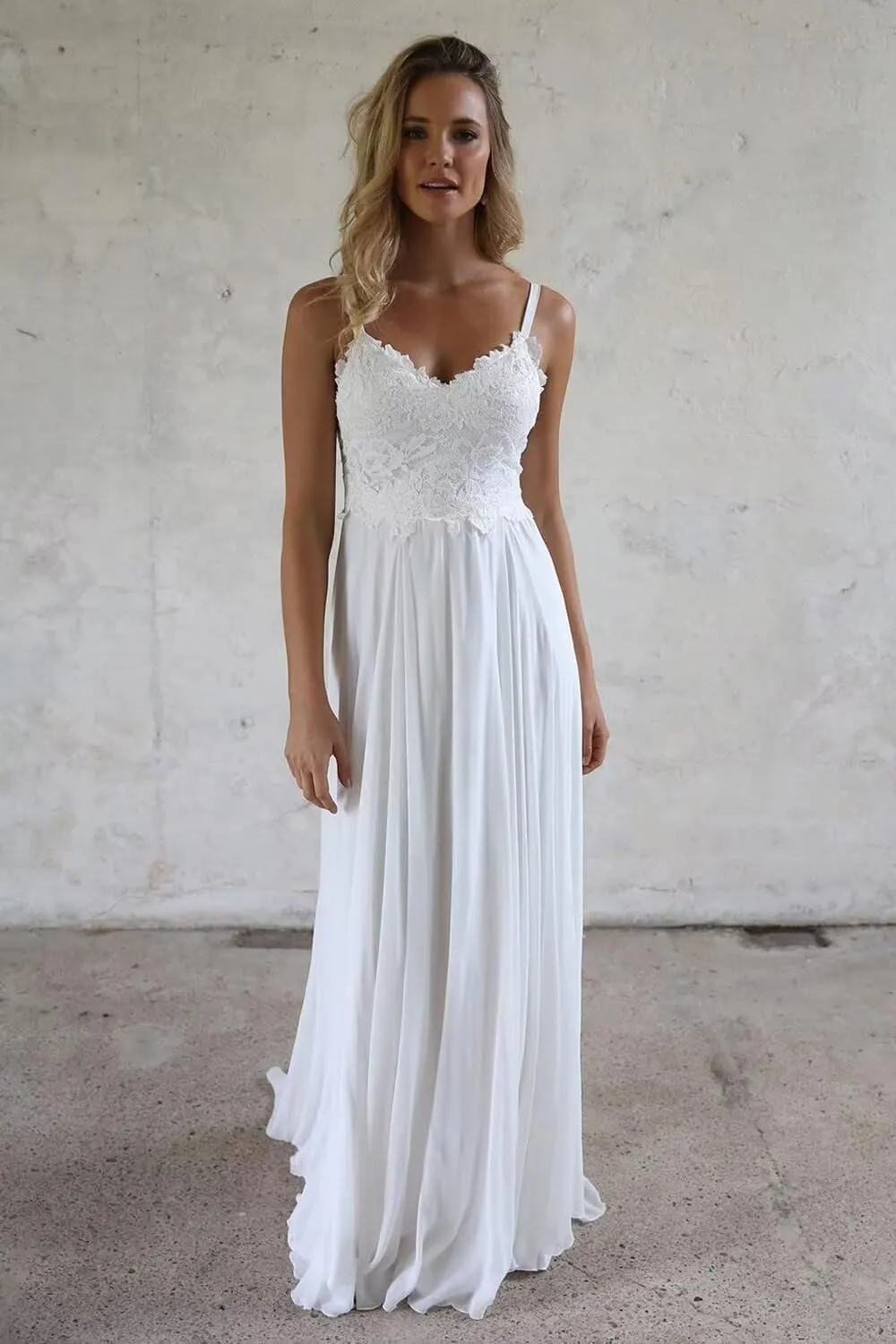 Women's V Neck Spaghetti Straps Beach Wedding Dresses for Bride, Long A-Line Chiffon Bridal Gown Lace Wedding Gowns